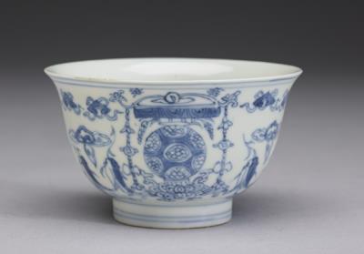 图片[2]-Teacup in underglaze blue with auspicious motifs, Ming dynasty, Wanli reign (1573-1620)-China Archive